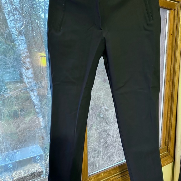 Lululemon On The Move Pant - Picture 3 of 7